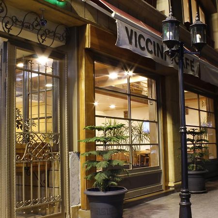 Viccini Suites Beiroet Buitenkant foto