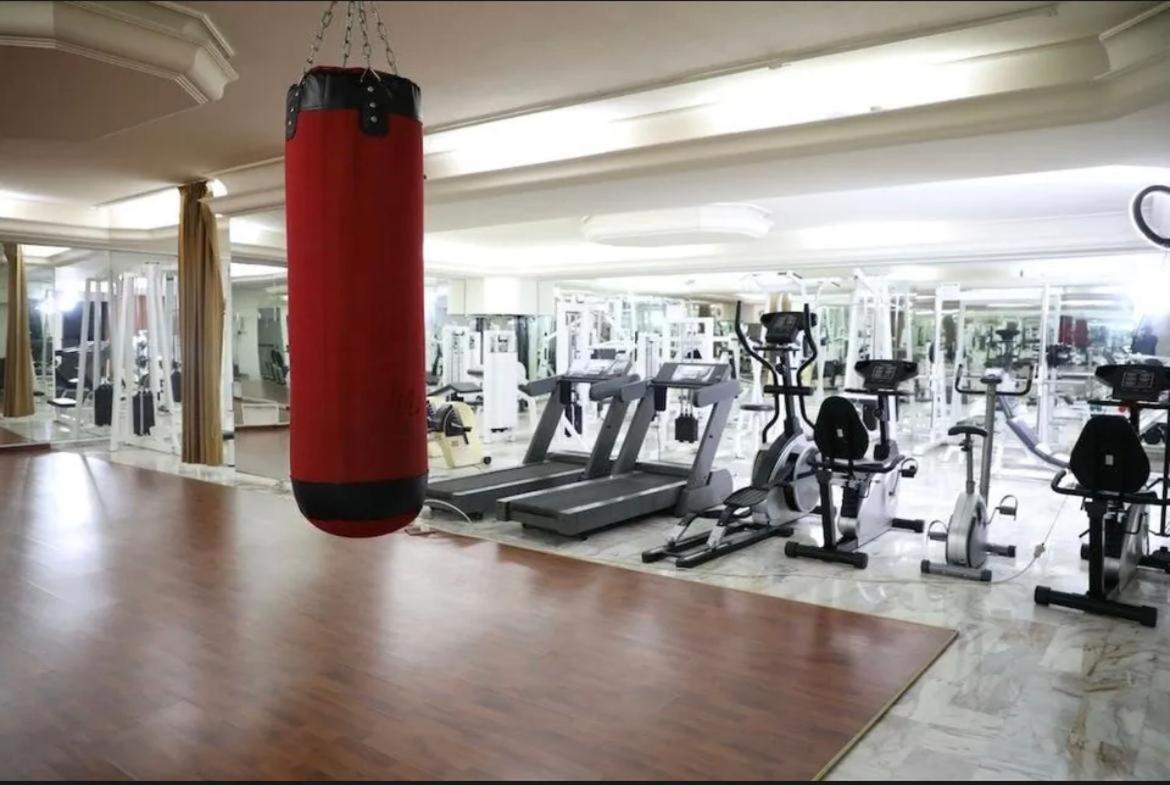 Viccini Suites Beiroet Buitenkant foto
