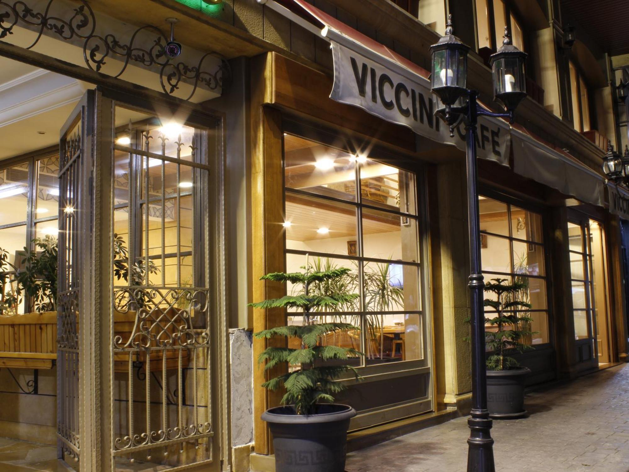 Viccini Suites Beiroet Buitenkant foto