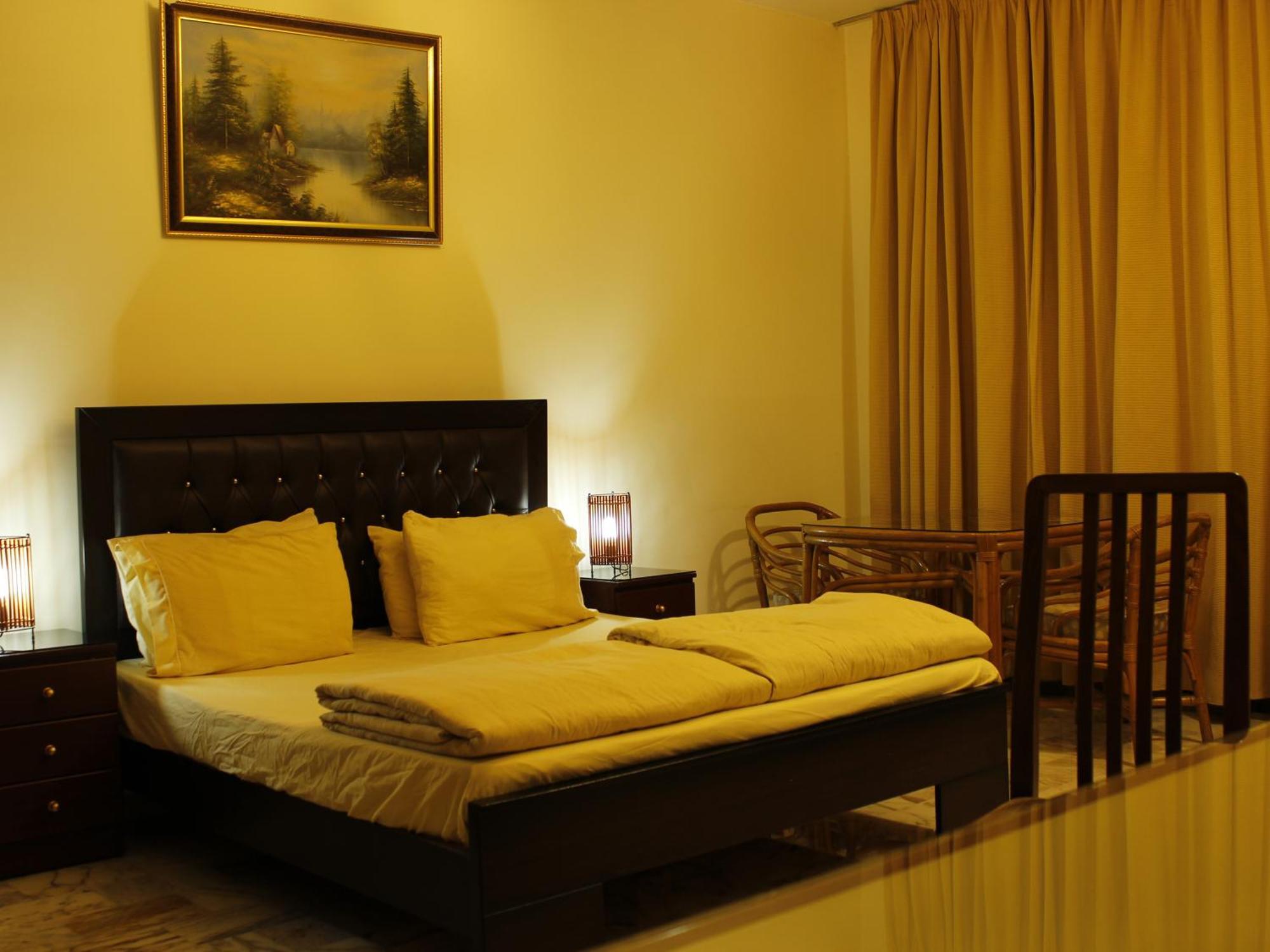 Viccini Suites Beiroet Buitenkant foto