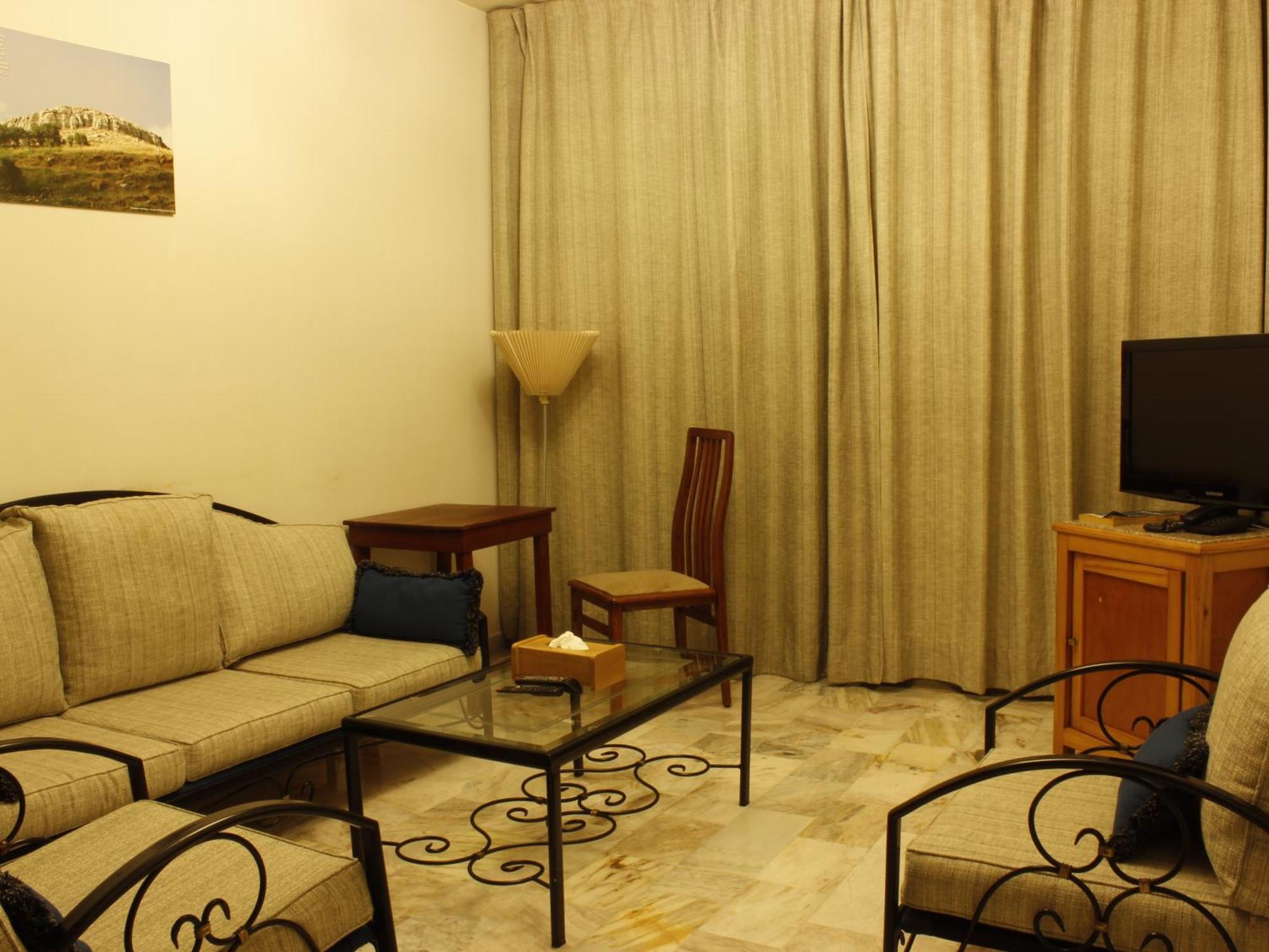 Viccini Suites Beiroet Buitenkant foto
