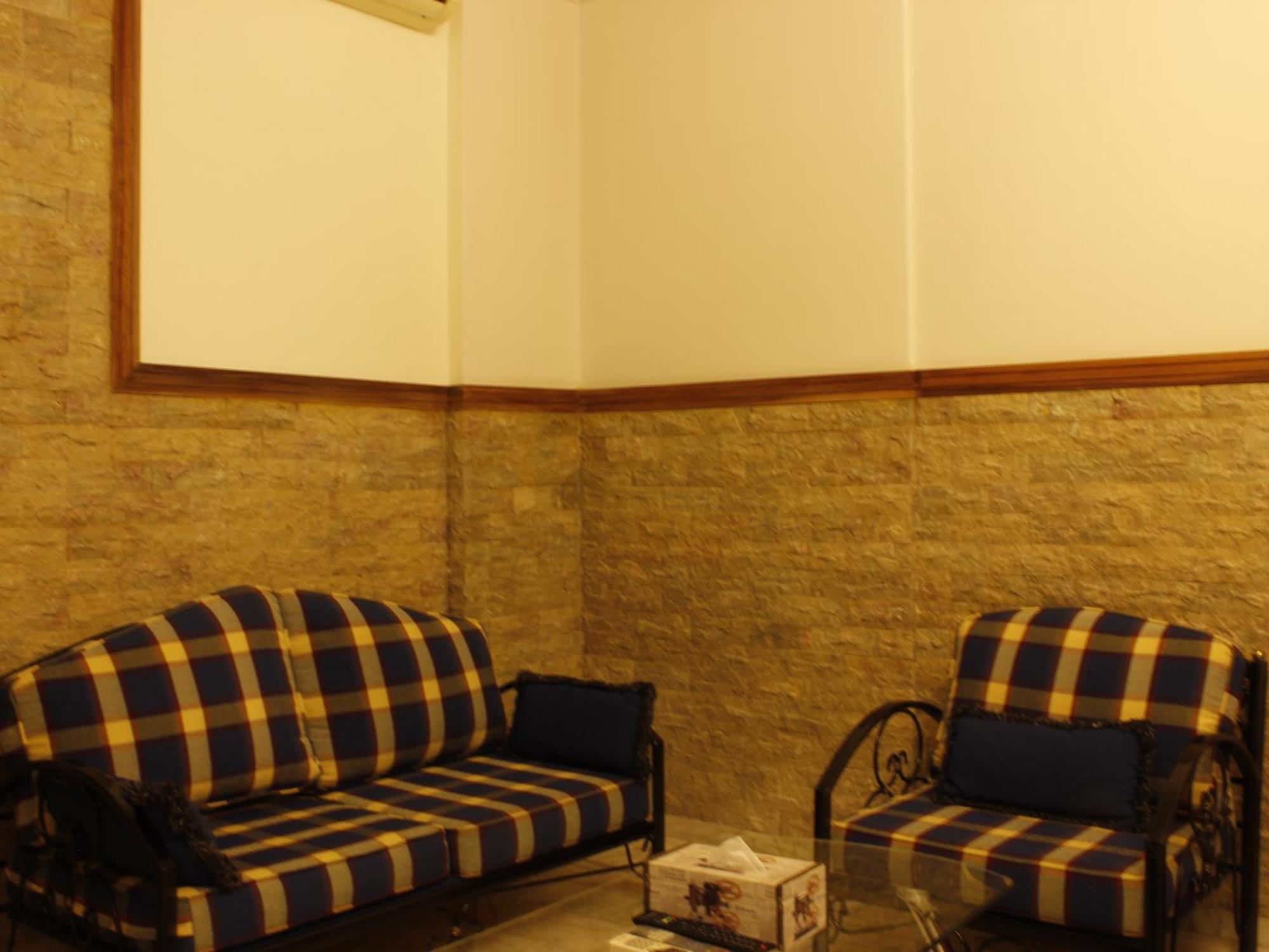 Viccini Suites Beiroet Buitenkant foto