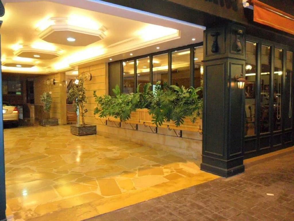 Viccini Suites Beiroet Buitenkant foto