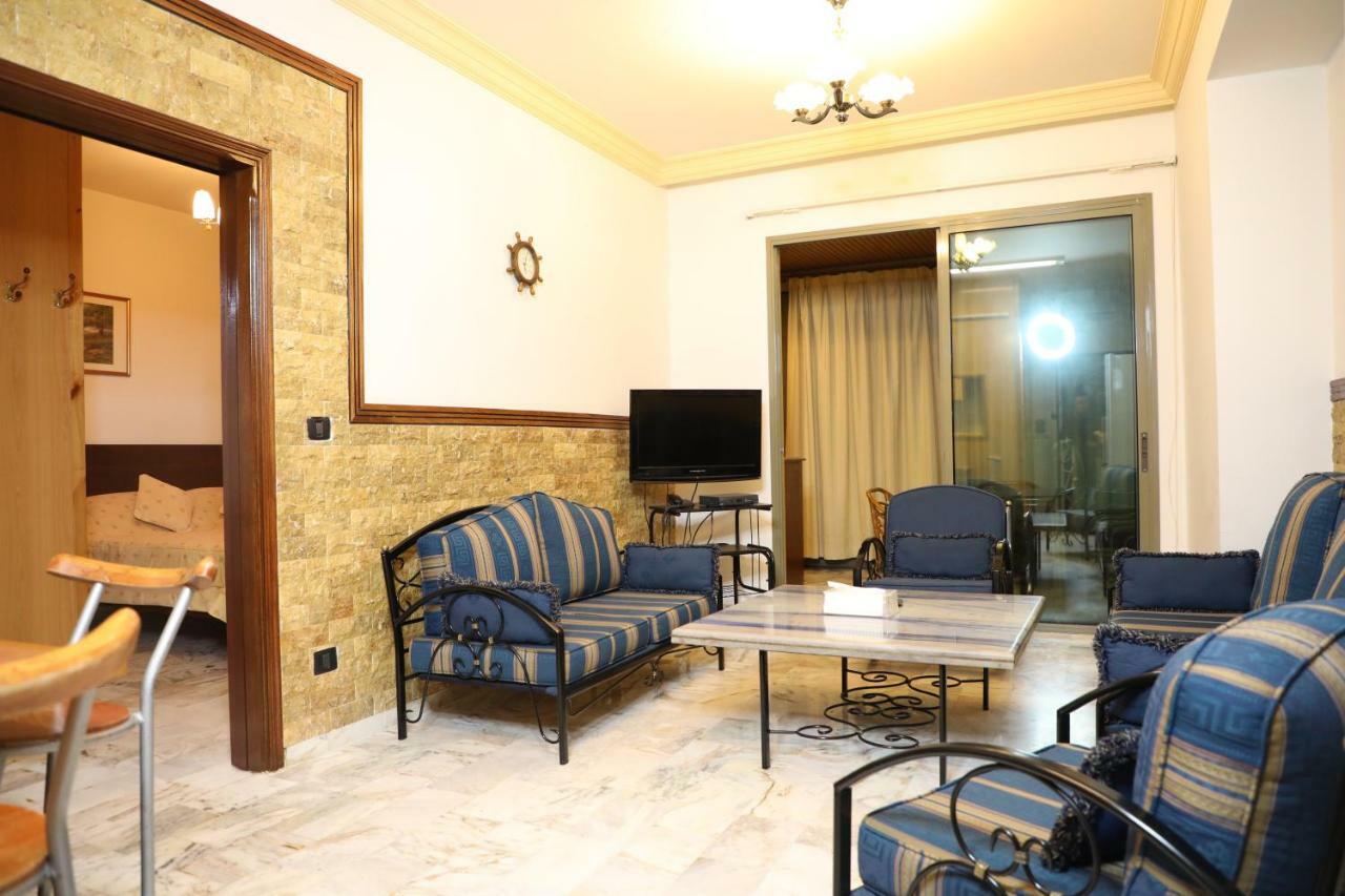 Viccini Suites Beiroet Buitenkant foto
