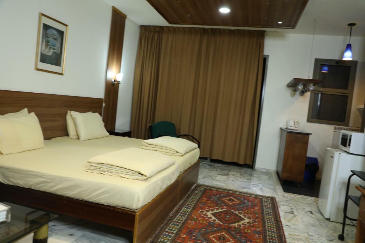 Viccini Suites Beiroet Buitenkant foto