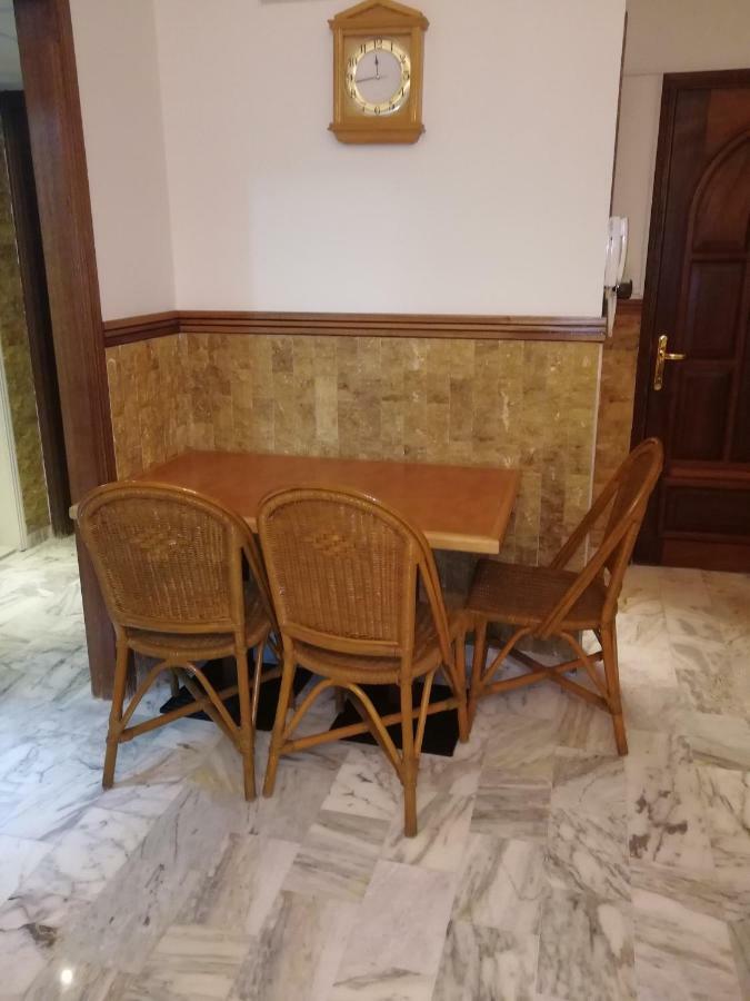 Viccini Suites Beiroet Buitenkant foto