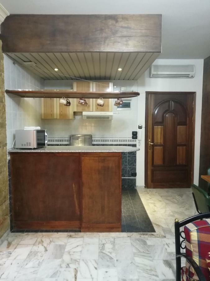 Viccini Suites Beiroet Buitenkant foto